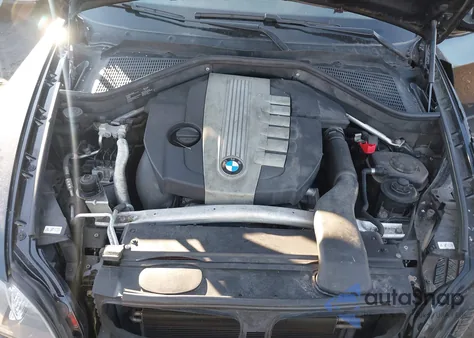 2013 BMW X5 xDrive35D из США, поврежденный, VIN 5UXZW0C56D0B96188